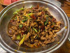 -亮欢寨酸汤鱼(沙冲路店)