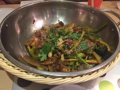 -拿渡麻辣香锅(世茂广场·工三店)
