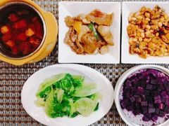 -爱月宝月嫂·育儿嫂(哈尔滨总店)