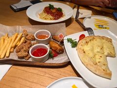 -菲滋意式餐厅(富阳东方茂店)