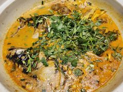 至尊鱼头捞饭-忘不了渔村(将军大道店)