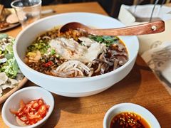 -SHAN山(前滩太古里店)