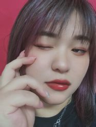 -时尚殿堂明星门店