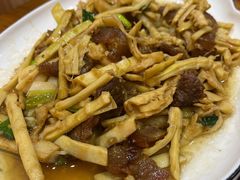 高山笋炒鲜肉-下梅人家土菜馆(历史文化餐厅度假区店)