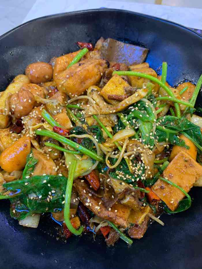川香麻辣香锅-"在乐客城的遇见你美食花园里面,好久没来这.