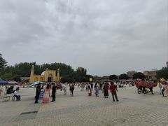 -艾提尕尔清真寺
