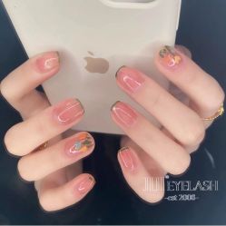-吉吉靓甲美睫