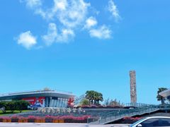 -亚龙湾中心广场