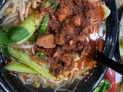-丽虹云南过桥米线(兴工街店)