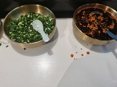 -方铲铲·成都板凳面(滨江银泰店)