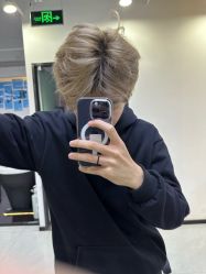 -V7 HAIR SALON