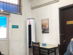 -满口香饭店