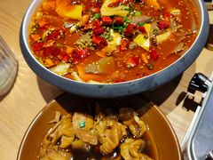 -川堂风·跷脚牛肉·乐山爆炒(宝山日月光店)