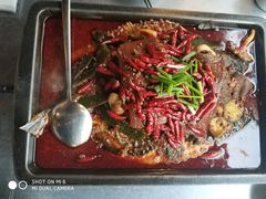 -探鱼·鲜青椒爽麻烤鱼(西南商都店)
