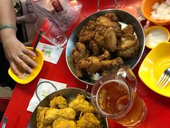 -BHC炸鸡(明洞总店)