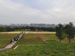 -汉长安城未央宫国家考古遗址公园