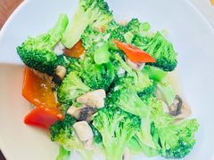 -晏遇江城·湖北烧菜王(武昌万象城店)