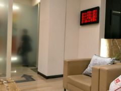 -中国建设银行(上海南京西路支行)