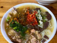 -文山荷鲜居(翠湖店)
