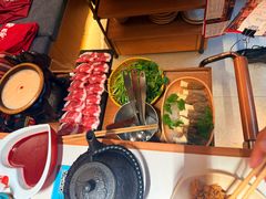 -老牌坊云南鱼豆花火锅(哈西万达店)
