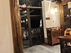 -聚汇三少·龙虾·中餐厅(莫邪路新天地店)