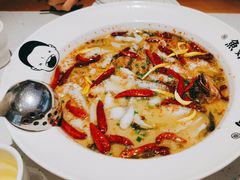 -江渔儿酸菜鱼(奥园广场金发购物中心店)