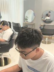 -八佰伴8008星级形象店