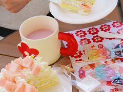 -花花卷卷·鲜食蛋糕(静安久光百货店)