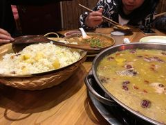 -郑件洋芋饭庄