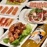  豪爽的东北大哥开的超正宗的东北烤肉