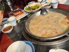 -老来福·非遗酸汤兔(凯旋路店)