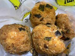 海苔肉松小贝-鲍师傅糕点(大沽南路店)