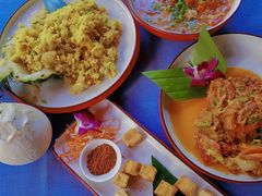 -拾光音乐餐酒吧(告庄星光夜市店)