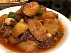 -霄汉牛三鲜湖北砂锅菜(万松园2店)