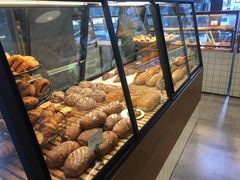 -Dough&Joe团憩(瑞虹天地月亮湾店)