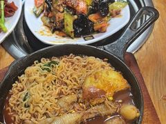 -喇喇排骨火锅·传统韩式脊骨汤(望京西园总店)