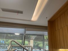 -上海仁爱医院口腔科 · 种植