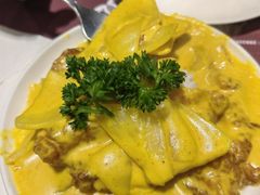-阿维斯咖啡(镜湖店)
