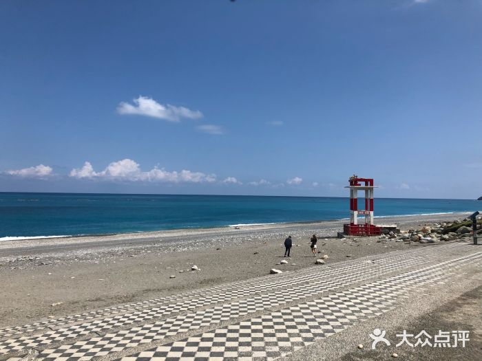白沙湾海滩图片