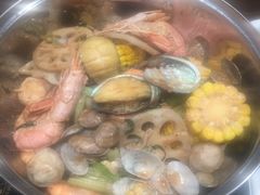 鲍鱼海鲜焖锅-盒马鲜生(189购物中心店)