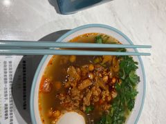 -小杨生煎(百联嘉定购物中心店)