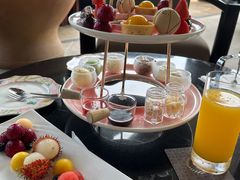 -亚龙湾喜来登·美景台大堂吧