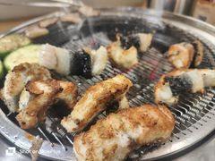 -围炉肉舍•炭烤活鳗•丹东海鲜烤肉(步行街店)