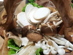 -捞王锅物料理(上海世茂广场店)