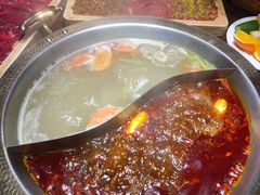 鸳鸯锅-巴邑火锅(江北万达店)