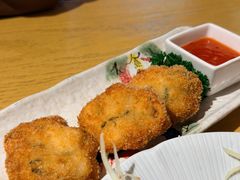 岘港鱿鱼饼-青木瓜之味 · 越南料理(七宝宝龙店)
