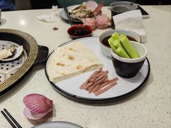-巧克力渔家.小船海鲜胶东菜(三浴场店)