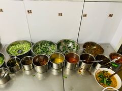 -文山荷鲜居(翠湖店)