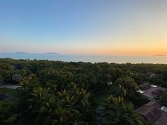 -三亚湾海居铂尔曼度假酒店