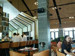 大堂-WOLFGANG PUCK KITCHEN & BAR(迪士尼小镇店)